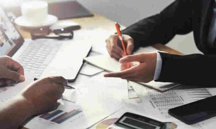 CRA aclara aplicación del descuento del 2% por antigüedad de la flota en la tarifa de aseo