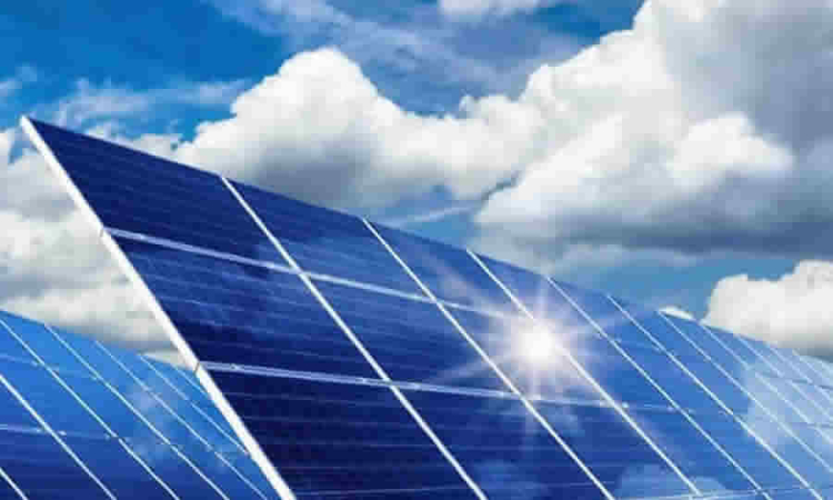 Regulación de instalaciones fotovoltaicas: CREG precisa normativas para autoconsumo, generación distribuida y granjas solares