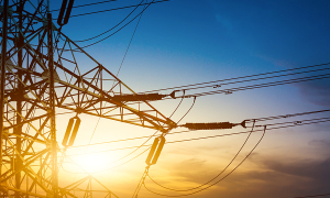 MinMinas adopta el Plan de Expansión de Transmisión 2025-2039 para fortalecer la confiabilidad del sistema eléctrico